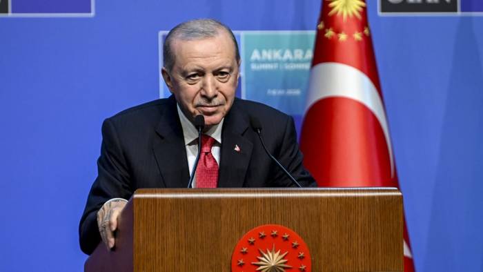 Erdoğan'dan emekli maaşı zammı açıklaması! “Emeklilerimizin yaşadığı zorlukların farkındayız”