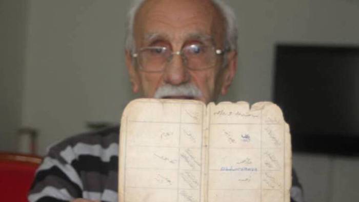80 yıllık CHP üyesi partisinden ayrıldı! 103 yaşındaki Abdurrahman Gezer'den dikkat çeken karar