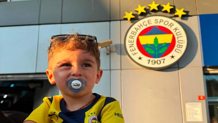 Forması Çıkartılmak İstenen Minik Taraftar Aziz Yıldırım’la Buluştu!