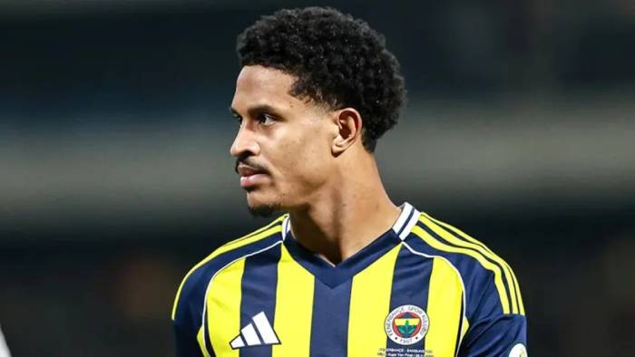 Fenerbahçe taraftarının sevgilisi gidiyor! Oosterwolde için Roma’dan resmi teklif geldi!