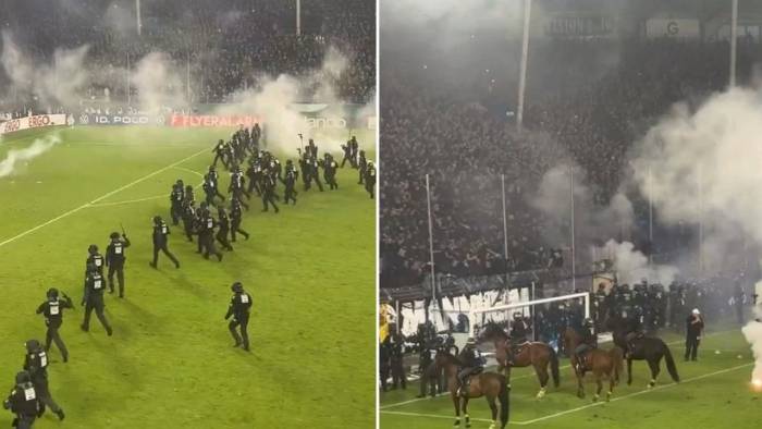 Maç Bir Anda Karıştı! Tribün Olayları Sonrası Atlı Polisler Sahaya Girdi!