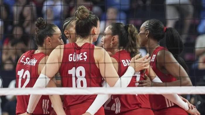Filenin Sultanları’ndan Avrupa Şampiyonası’nda bir galibiyet daha!