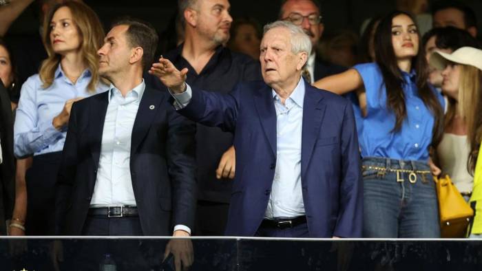 Fenerbahçe’de 45,5 Milyon Buhar Oldu! Dört Transferden Gelir Çıkmadı!
