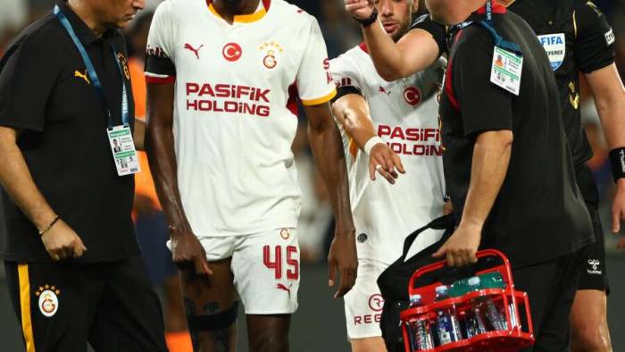 Victor Osimhen’in son durumu belli oldu! En kötü senaryo Okan Buruk’u şoke etti!