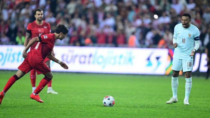 Mbappe'den Arda Güler'e olay hareket! Serbest vuruşta yaptıkları tepki çekti!