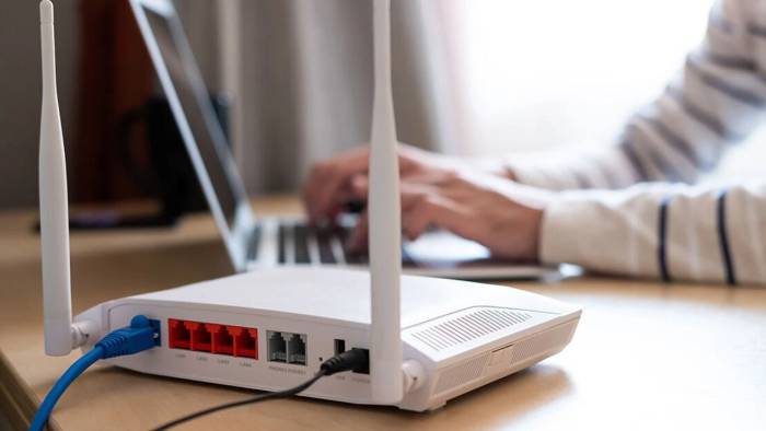 Telekom Devi İflasın Eşiğindeki Rakibini Satın Aldı: Milyonlarca Abone Etkilenecek!