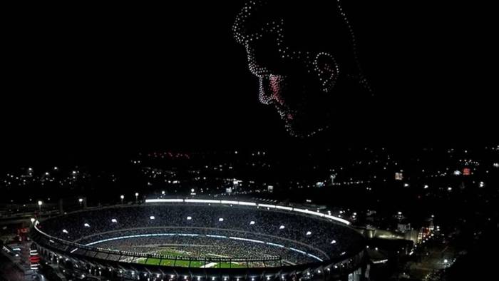 Messi’nin Veda Gecesinde Skandal! 85 Bin Kişilik Statta Herkes Aynı Anda Yuhaladı!