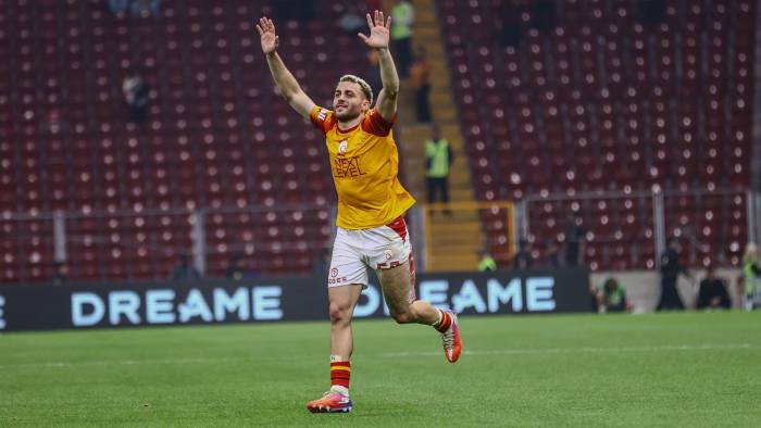 Barış Alper Yılmaz, Galatasaraylı Taraftarları Kırmadı! Yeniden Sahaya Çıktı!