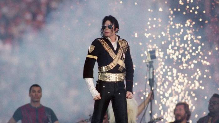 17 Yıl Önce Hayatını Kaybeden Michael Jackson, Yaşayan Yıldızları Geride Bıraktı!