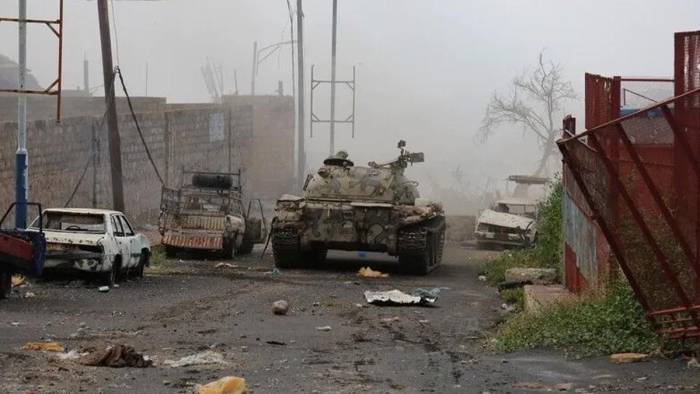 Yemen’de sıcak saatler! Hedefler peş peşe vuruldu, 800 Husi öldü veya yaralandı!