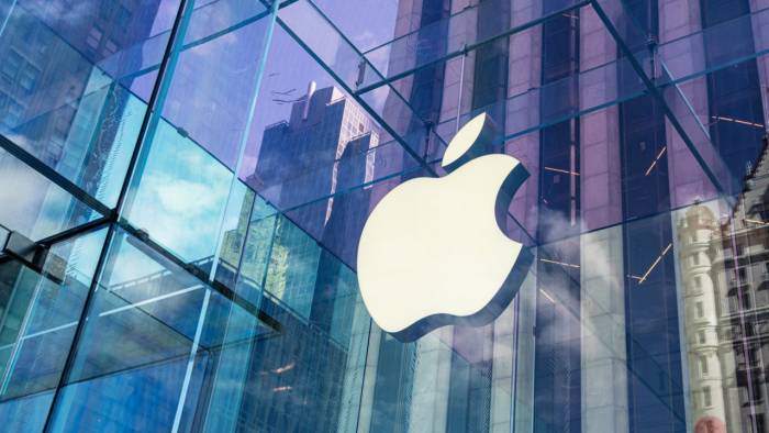 Apple'dan Sürpriz MacBook Hamlesi! Dokunmatik Ekran Dönemi Başlayabilir!