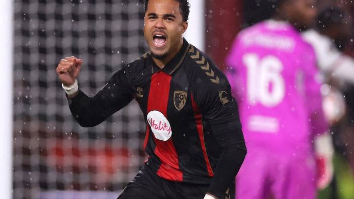 Bournemouth, Milan'ı Resmen Dağıttı! Avrupa Ligi'nde Kırmızı Kart Şoku!