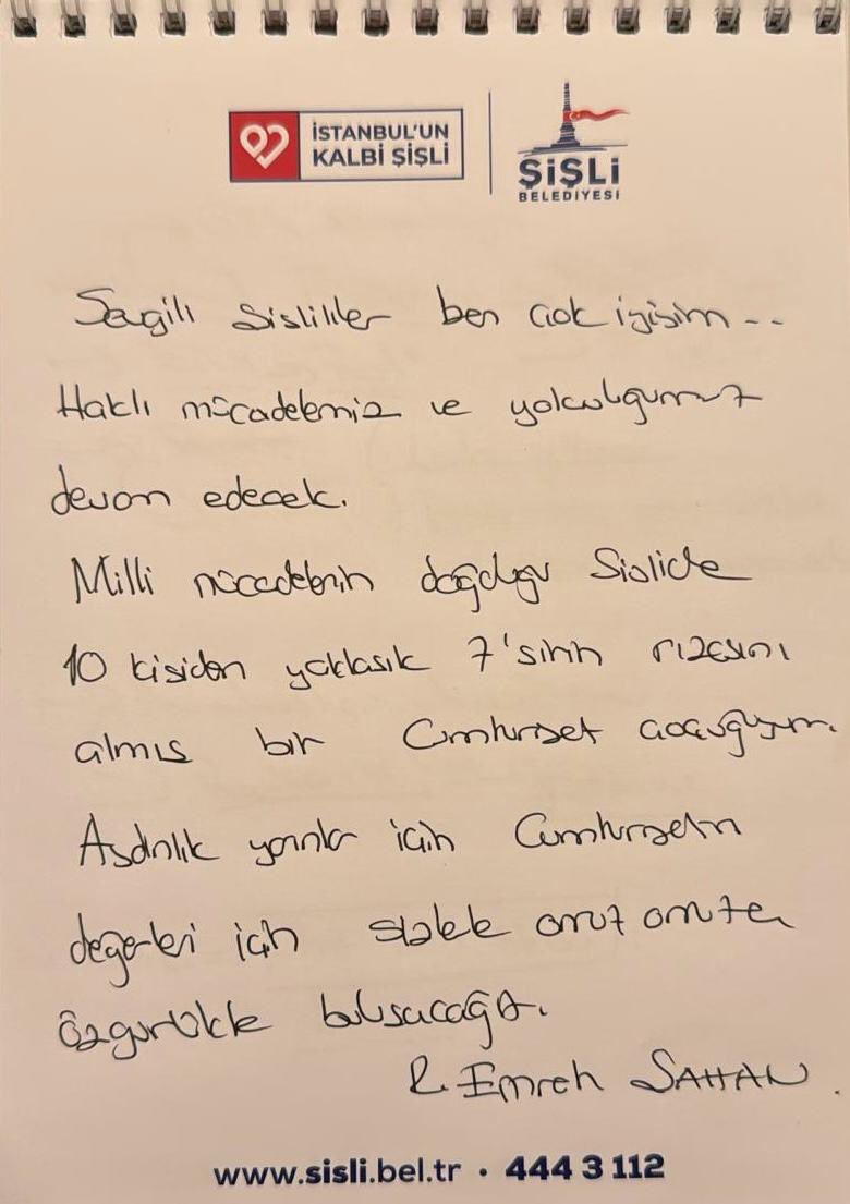 gmerbolxkaayh4n.jpg